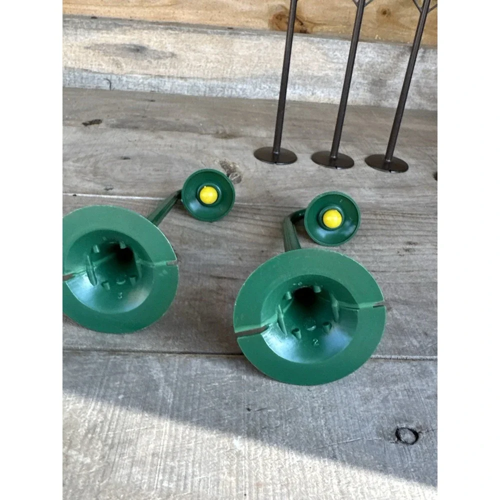 VINTAGE 6 MARX Toy Train‎ Accessories 7- Telephone Poles Plastic 2- Light Poles
